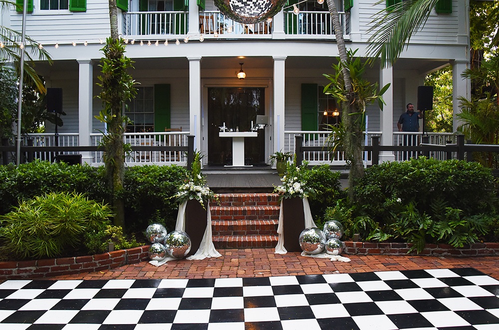 Picture-Perfect Weddings